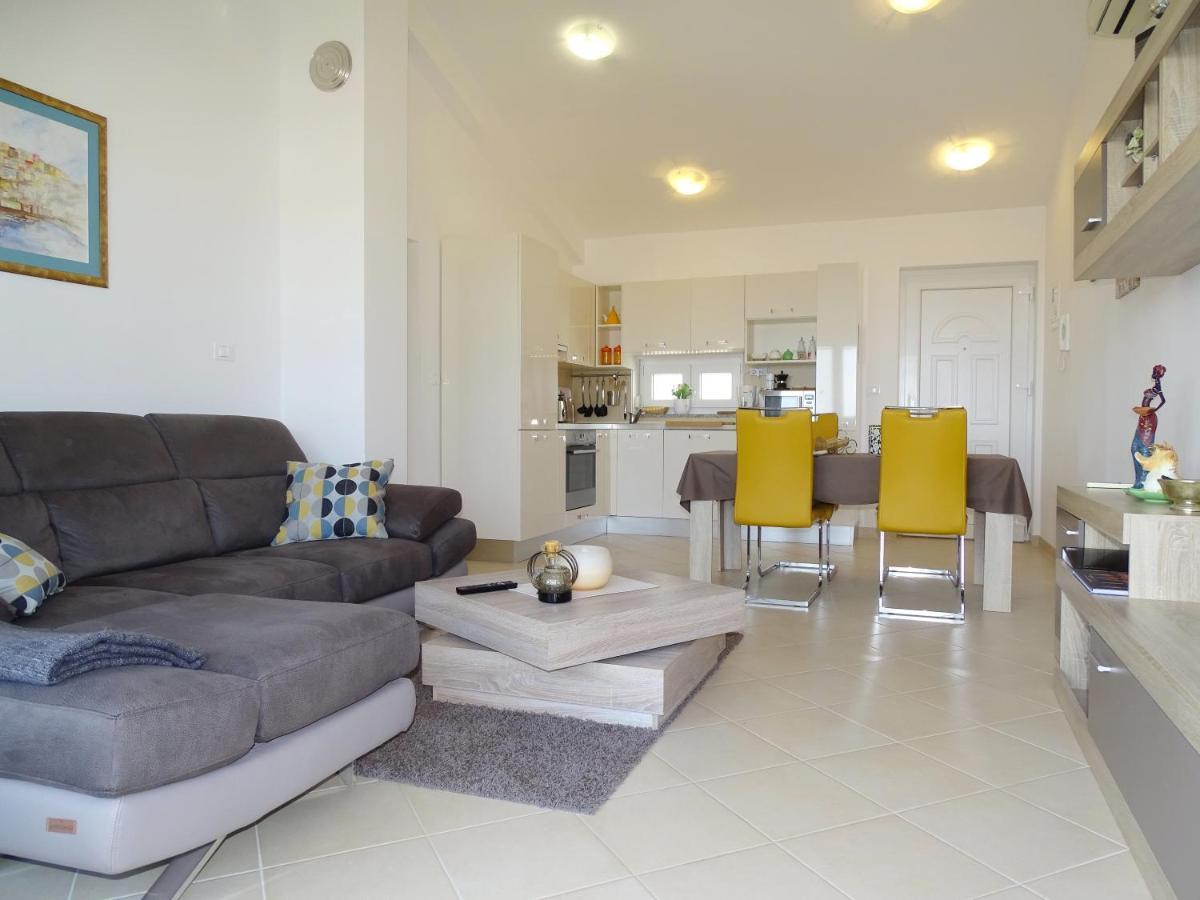 Apartment Bellavista Novigrad Istria Eksteriør billede